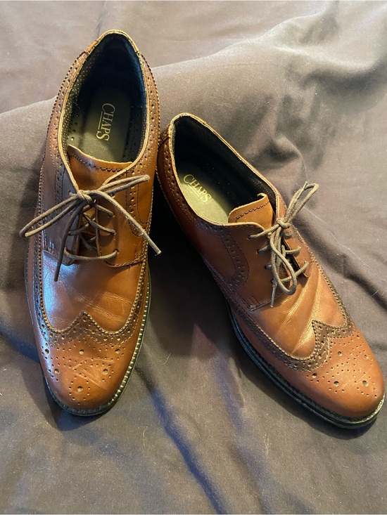 Chaps Other - Chaps Men’s Brown Wingtip Dress Shoes size 10 M